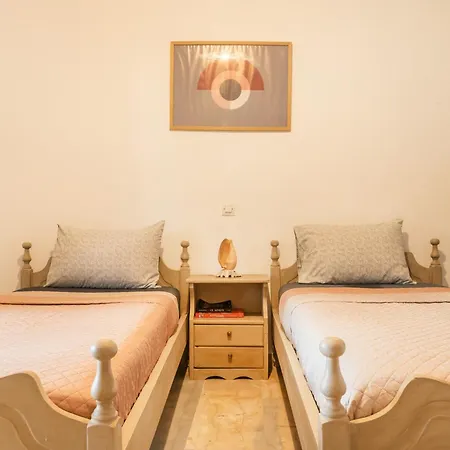 Сasa de vacaciones Ostrica Family House Lefkimmi (Corfu)
